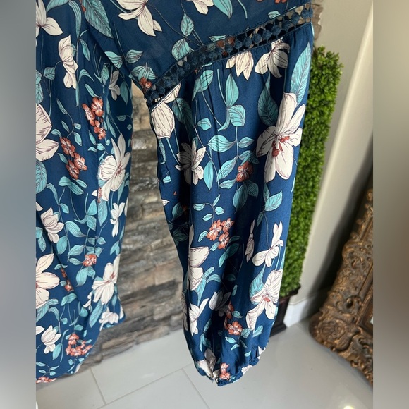 Cupio Blue Floral Relaxed Tunic - Picture 5 of 14